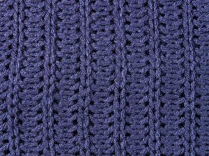 Understanding the Difference Between Knit and Woven Fabrics