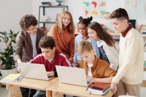 Navigating the Challenges of Teaching Students with Learning Differences